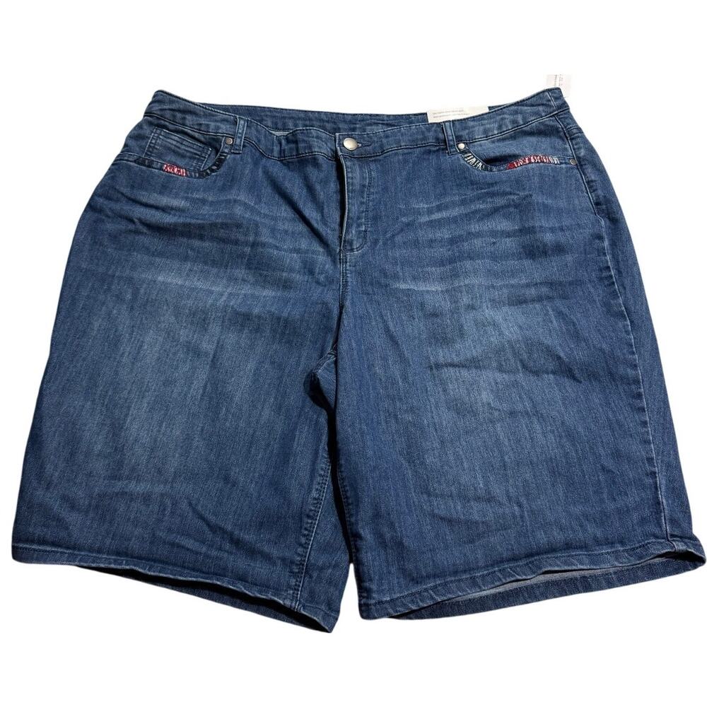 NWT CJ Banks Classic Fit Jean Shorts Womens Plus Size 24W Blue 11"Inseam Stretch